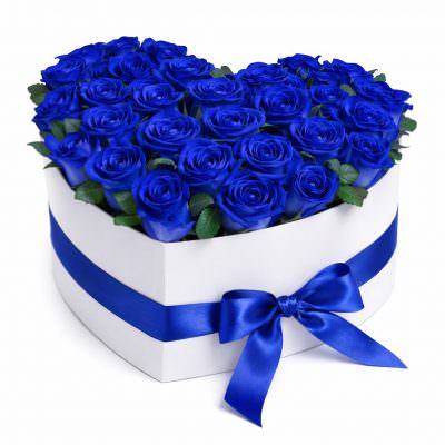 Синие розы в коробке «Сапфировая мечта»