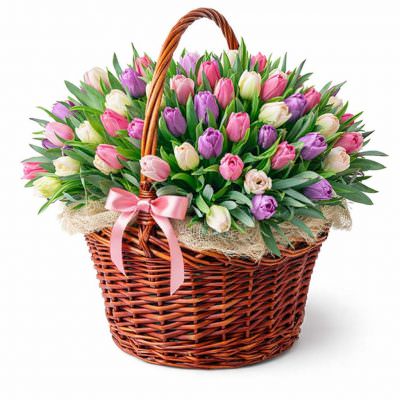 Корзина с тюльпанами «Весенняя радость»