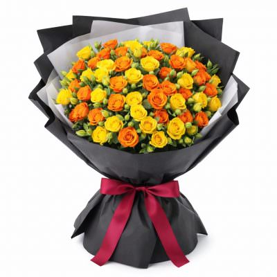 Букет из кустовых роз «Солнечное настроение»