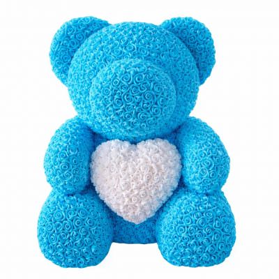 Мишка из роз голубой с белым сердцем (40 см)