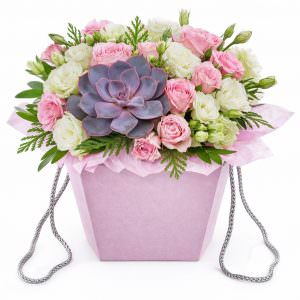 Коробка с цветами «Сказка нежности»
