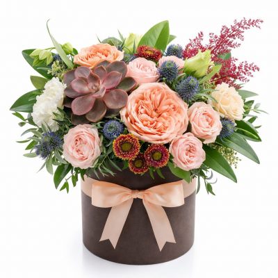 Шикарный букет в коробке «Цветочный бриз»